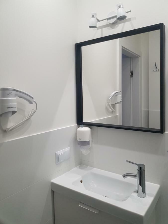 Apartament Z Widokiem Na Port - Visitopl Swinemünde Exterior foto